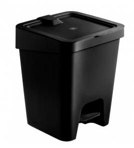 Lixeira plástico com pedal slim 15lts preto Uz
